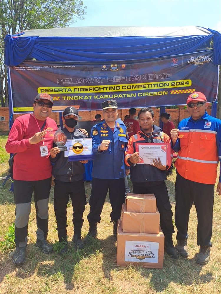 Tim Pemadam Kebakaran Indocement Cirebon Raih Juara 1 Skill Fire Fighting Competition